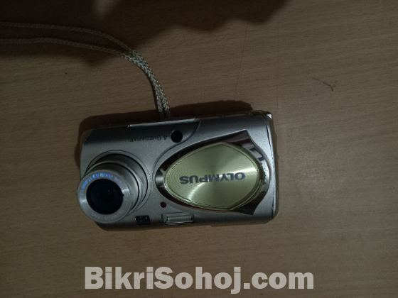 Olympus MJU 300